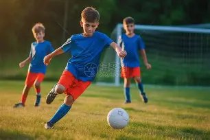 广州影豹,大胜广东蜀,地红,香港赛马,赛程安排,赛果查询,马匹资料,赛事动态