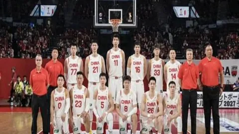 曼联计划出售梅努，估值达8000万，切尔西与拜仁争夺收购权